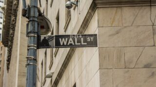 Если Санта-Клаус не позвонит, медведи могут прийти на Брод и Уолл