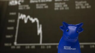 Европейские акции слабеют в преддверии выхода ключевых данных по инфляции в ЕС и заработной плате в США