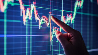 Индекс KASE снижается на 0,22% до 4 357,35 пунктов в пятницу