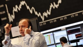 Индекс STOXX 600 начал неделю в сдержанном режиме