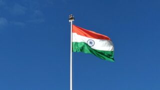 Индийские акции закрылись с ростом