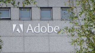 Исследование Уолл-стрит стратегии компании Adobe