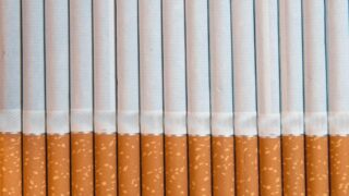 Из Кыргызстана в Казахстан пытались завести вагон табачных изделий без документов