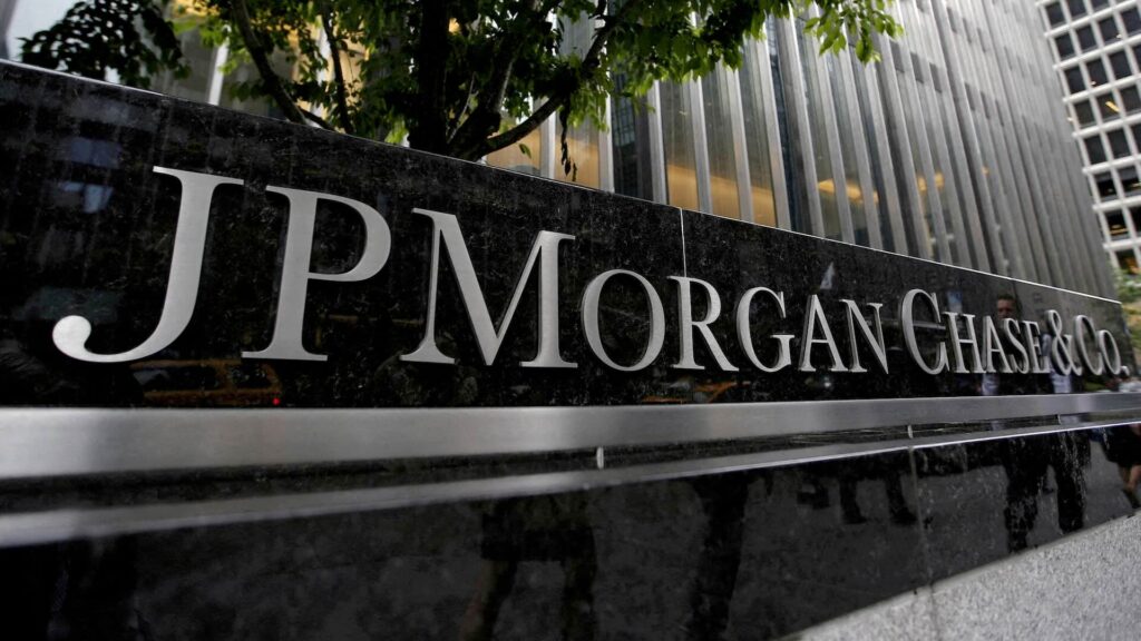 JP Morgan выплатит штраф в размере  млн за нарушения в области защиты конфиденциальности
