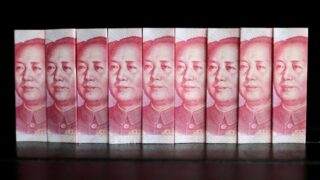 Китайский юань падает по отношению к доллару из-за расширения разницы доходности