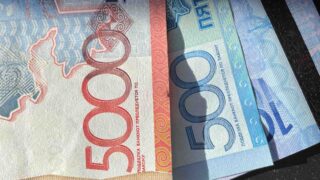 Долги по зарплате: казахстанцам должны 672 миллиона тенге