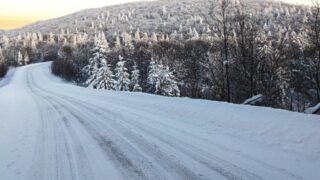 Ограничение движения на автодорогах в 2 областях Казахстана