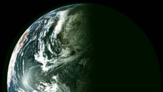 Получен первый снимок Земли из космоса от «Арктики-М»