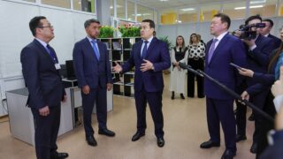 Премьер-министр Алихан Смаилов посетил Qostanai IT Hub