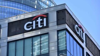 Прибыль Citigroup превысила прогнозы на $0,75, выручка оказалась ниже прогнозов