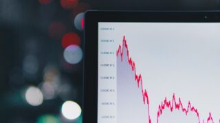 Рост доходности гособлигаций снижает фондовые индексы США