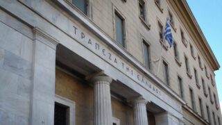 Самый большой госдолг в ЕС показала Греция