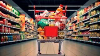Цены на важные продукты снизились, заявили в правительстве Казахстана