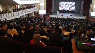 Состоялась встреча 800 руководителей организаций среднего образования на форуме в Алматы