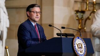 Спикер Палаты представителей Джонсон пригласил Байдена выступить с обращением «О положении дел в стране» 7 марта