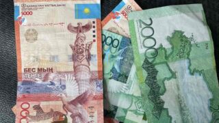 Расходы из Нацфонда разгоняют инфляцию и сдерживают рост экономики