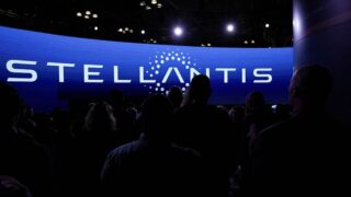 Stellantis использует «облако» Amazon и сокращает разработку автомобильного ПО до одного дня