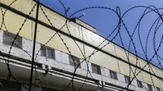 В МВД РК сообщили о возможной нехватке мест в СИЗО для семейных дебоширов после принятия нового закона