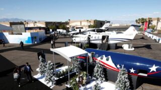 Textron ожидает значительную прибыль в 2024 году благодаря сделке с армией США и увеличению поставок самолетов.