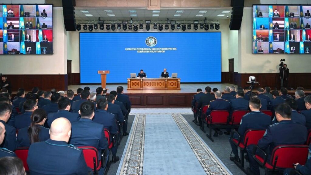 Токаев высказал критику по выполнению указаний по борьбе с наркотиками_bizmedia.kz