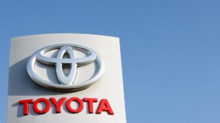 Toyota заявила о запуске уникальный аккумуляторов для электромобилей — зарядка за 10 минут
