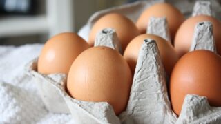 Названы два продукта для завтрака, очищающие сосуды