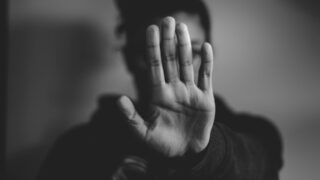 Закон против бытового насилия официально вступил в силу в Казахстане
