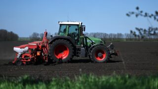 В Павлодаре ищут пути сделать растениеводство более устойчивым к природным явлениям