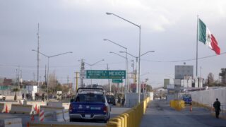 Вашингтон обязан закрыть границу в случае миграционного наплыва