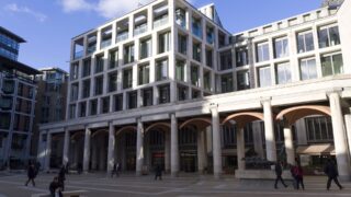 Аналитики сообщили о рекордных продажах долговых обязательств на развивающихся рынках в январе