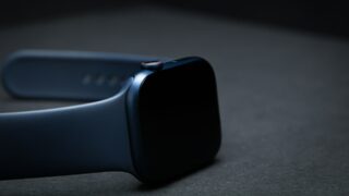 Apple Watch помогли спасти жизнь пассажира на борту самолета