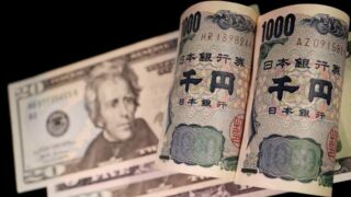 Курс валют в обменниках Алматы и Астаны на 2 марта