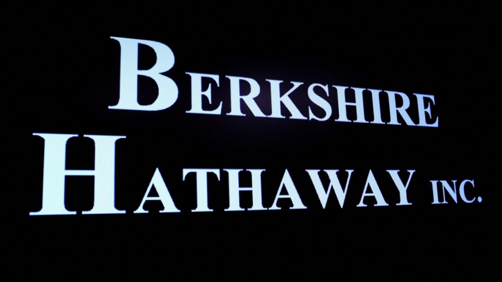 Berkshire Hathaway Баффета растет на премаркете после того, как группа показала рекордный доход