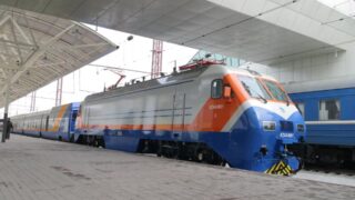 Нацперевозчик запустит дополнительные поезда и электропоезда на Наурыз мейрамы