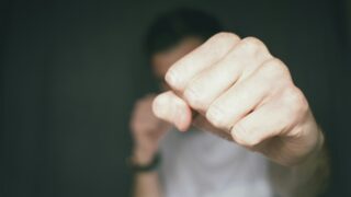 Стала известна причина конфликта и драки в бишкекском хостеле