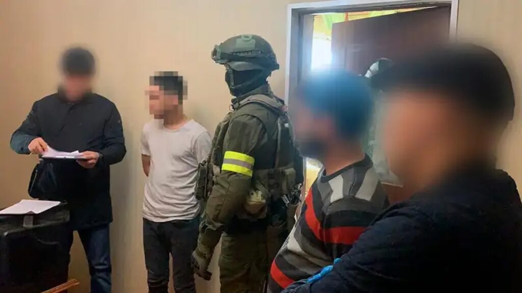 Фото: КНБ РК. Задержание хакера в Казахстане