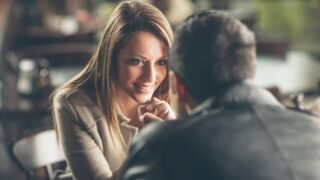 Как люди выбирают партнеров на сайтах знакомств?