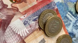 Чтобы остановить отток капитала, КГД дополнительно начислил налогов почти на 18 млрд тенге