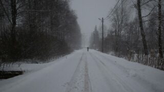 Ограничение движения введено на 32 участках трасс Казахстана из-за непогоды