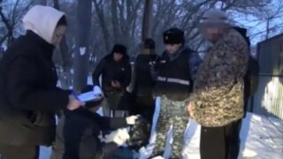 Полиция Караганды прервала «гастроли» 20-летнего наркокурьера