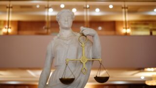 Приговор вынесен по делу о гибели 68 детей из-за сиропа от кашля в Узбекистане