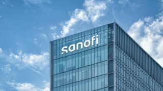 Рост Sanofi в 4 квартале обеспечили специализированная медицинская помощь и вакцины