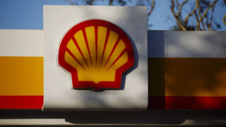 Shell увеличивает дивиденды после рекордной прибыли в 2023 году