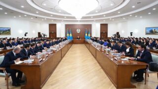 Токаев отметил необходимость принятия мер для основательного улучшения состояния фонда «Самрук-Казына»