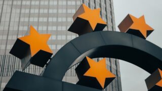 В ЕС уточнили, что часть платформ Apple и Microsoft не являются шлюзами