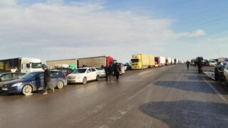 В Кызылординской области застряло более 800 машин