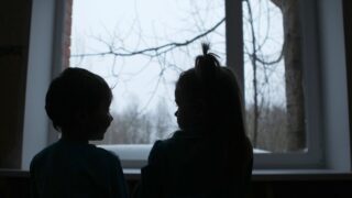 В Туркестане в убийстве двух детей подозревают мать