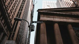 Walmart отчитается; Capital One, Discover Financial заключат соглашение — Рынки Уолл-Стрит