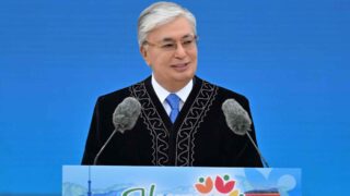 Касым-Жомарт Токаев поздравил всех жителей Казахстана с Наурызом