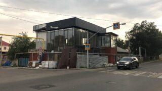 Очередной незаконный объект попал под снос в Алматы